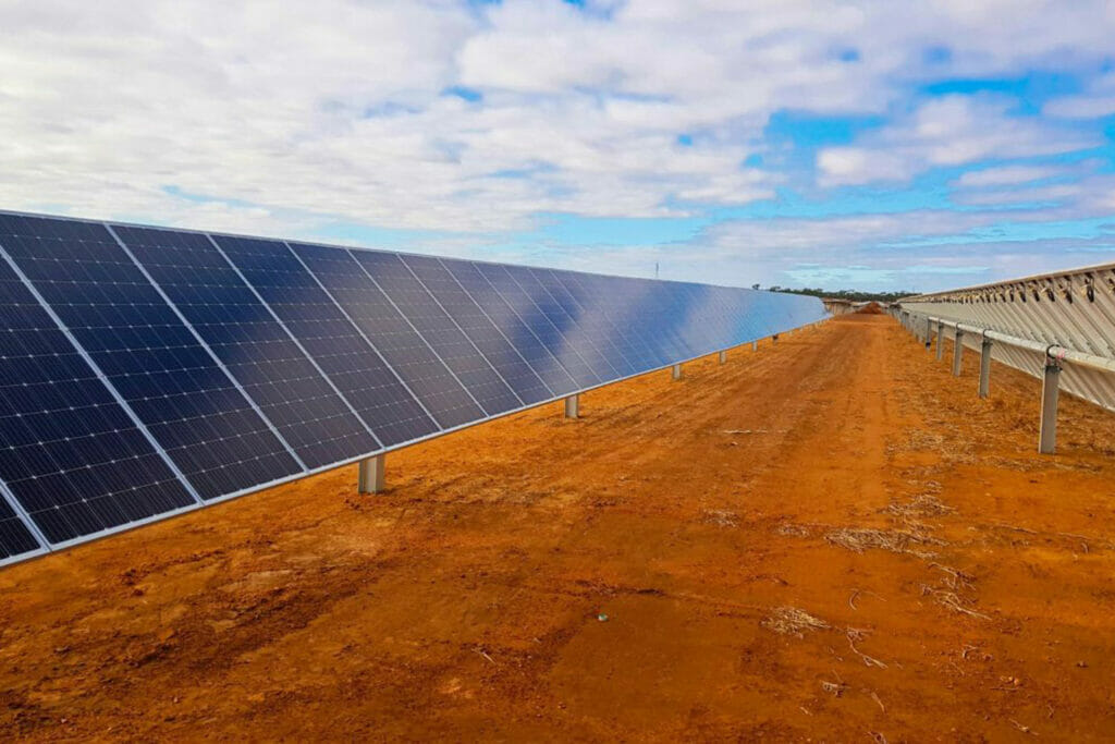 Delivering a wide range of site geotechnical services and intelligent value engineering to overcome challenging ground conditions at a solar farm in Victoria