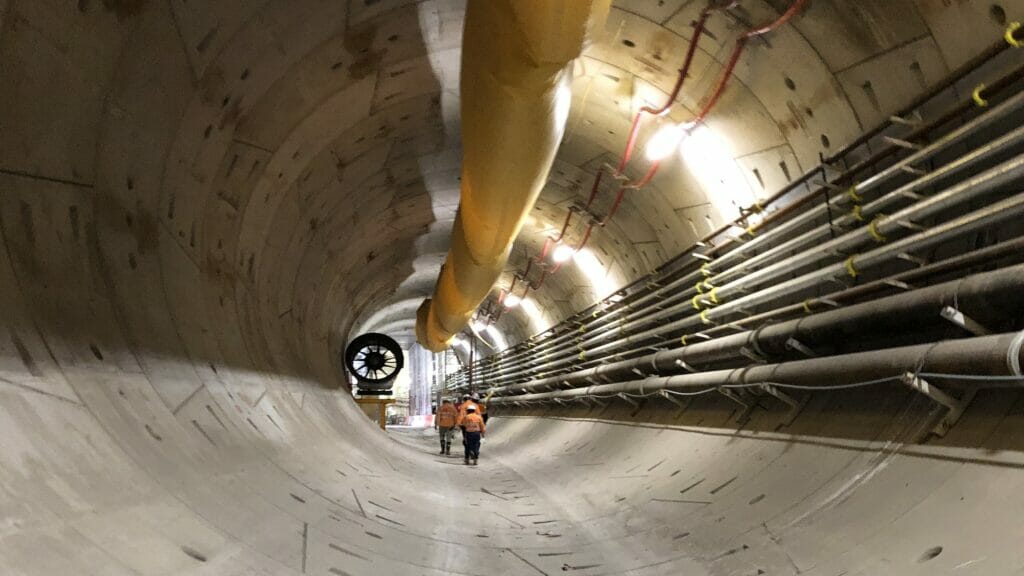 Providing detailed geotechnical and hydrogeological investigation, design and advice to support the design and construction of the Metro Tunnel project’s tunnels and stations